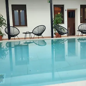 Suenos De Orive. Con Piscina Y Wifi. Casco Antiguo. Appartement